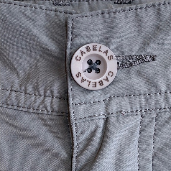 Cabela’s Casuals Gray Nylon Cargo Shorts Women's Size: Size 4 - Picture 3 of 9